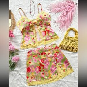 Super cute spring two piece satin set